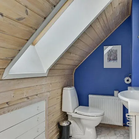 Holiday Malyn - 20m From The Sea In Funen By Interhome